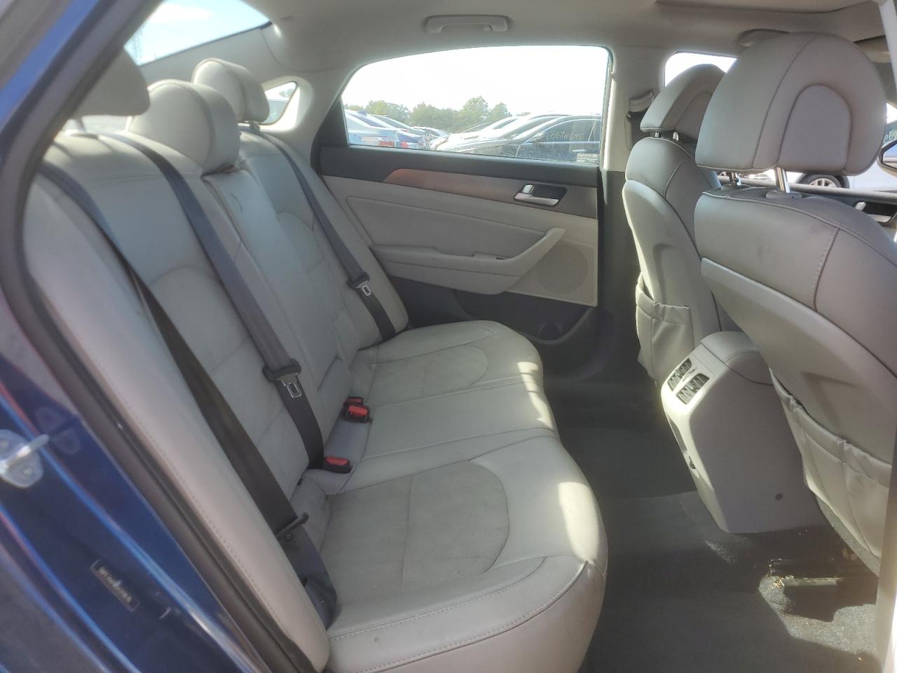 HYUNDAI SONATA SPORT