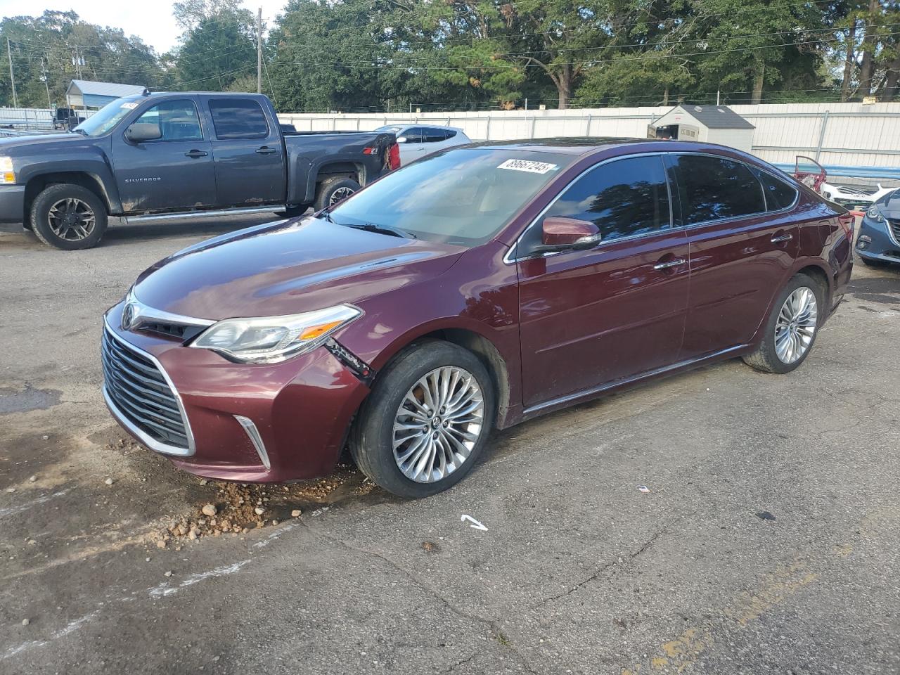 Lot #3283968819 2018 TOYOTA AVALON XLE