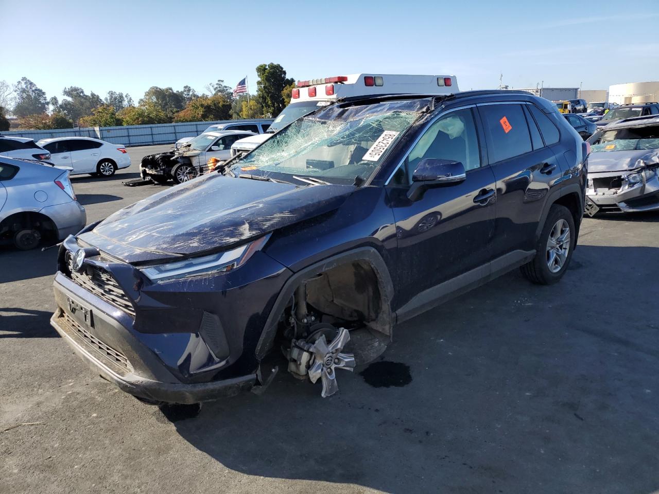 Lot #3302687042 2023 TOYOTA RAV4 XLE