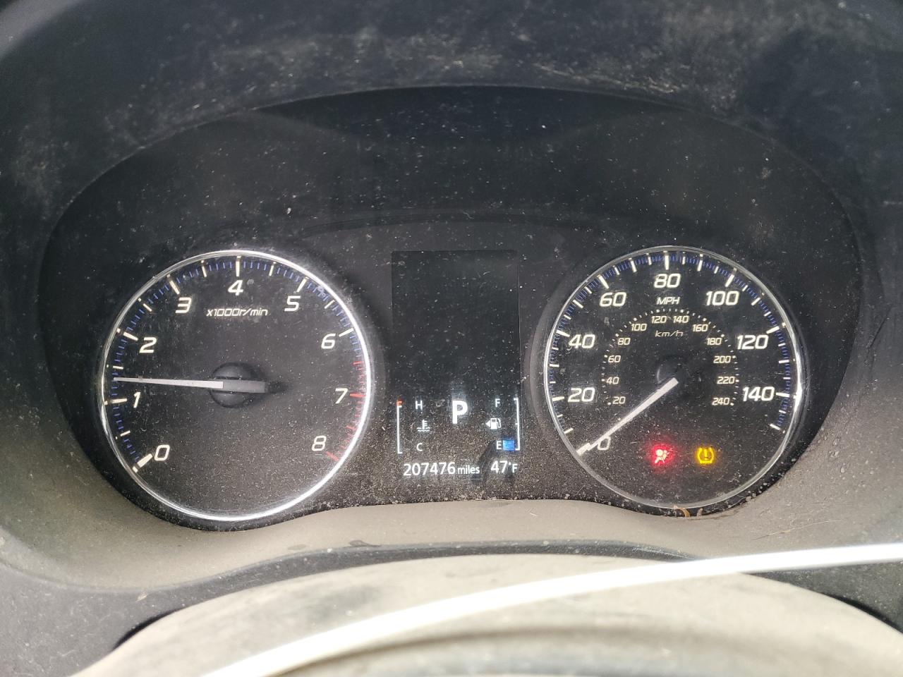 MITSUBISHI OUTLANDER SE