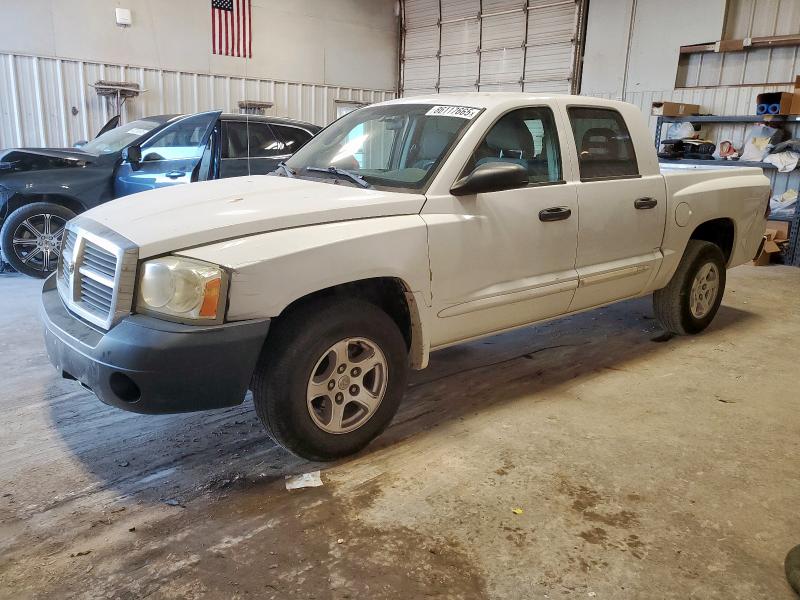 Global Auto Auctions: 2005 DODGE DAKOTA QUA