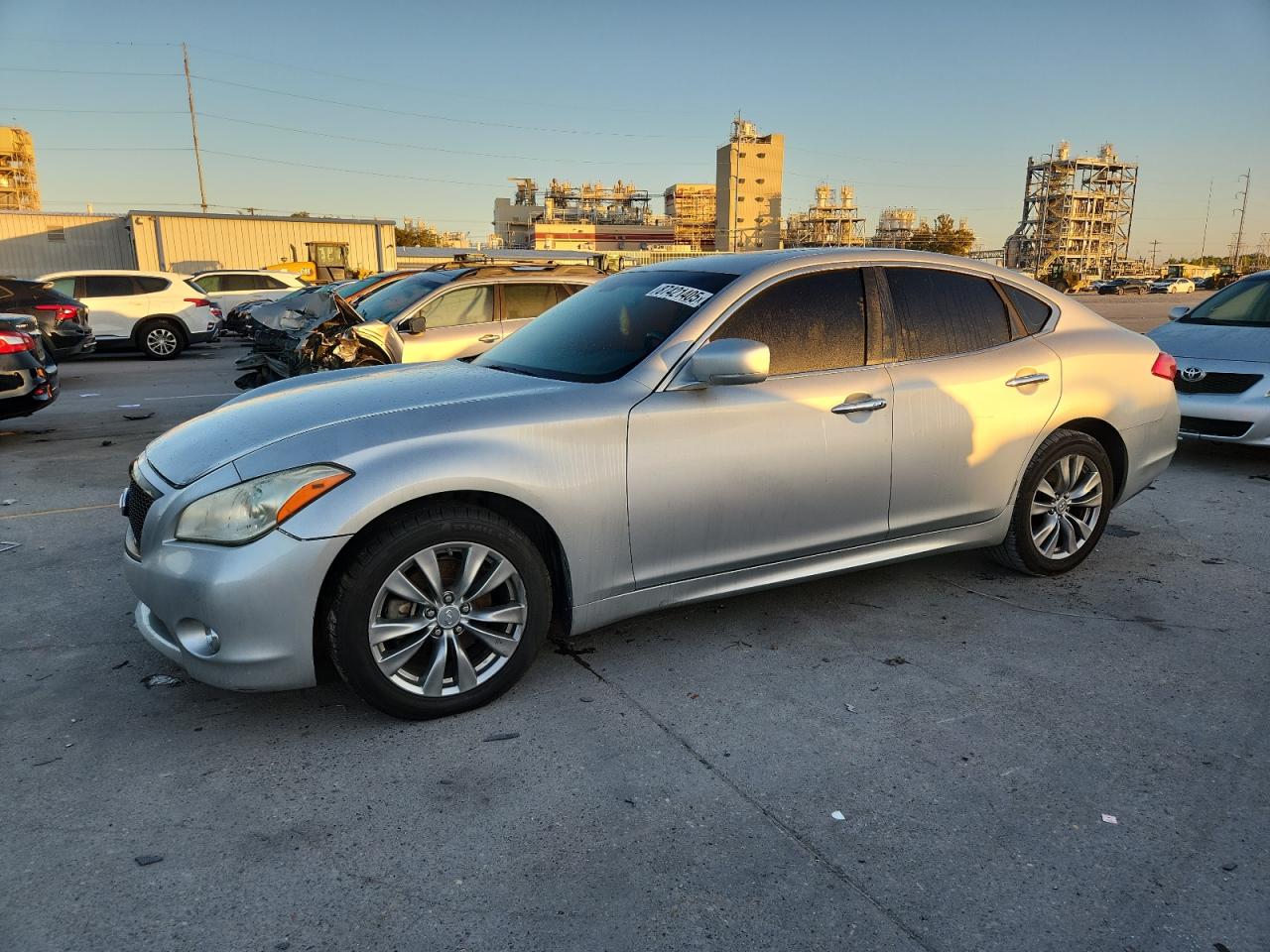 INFINITI M37