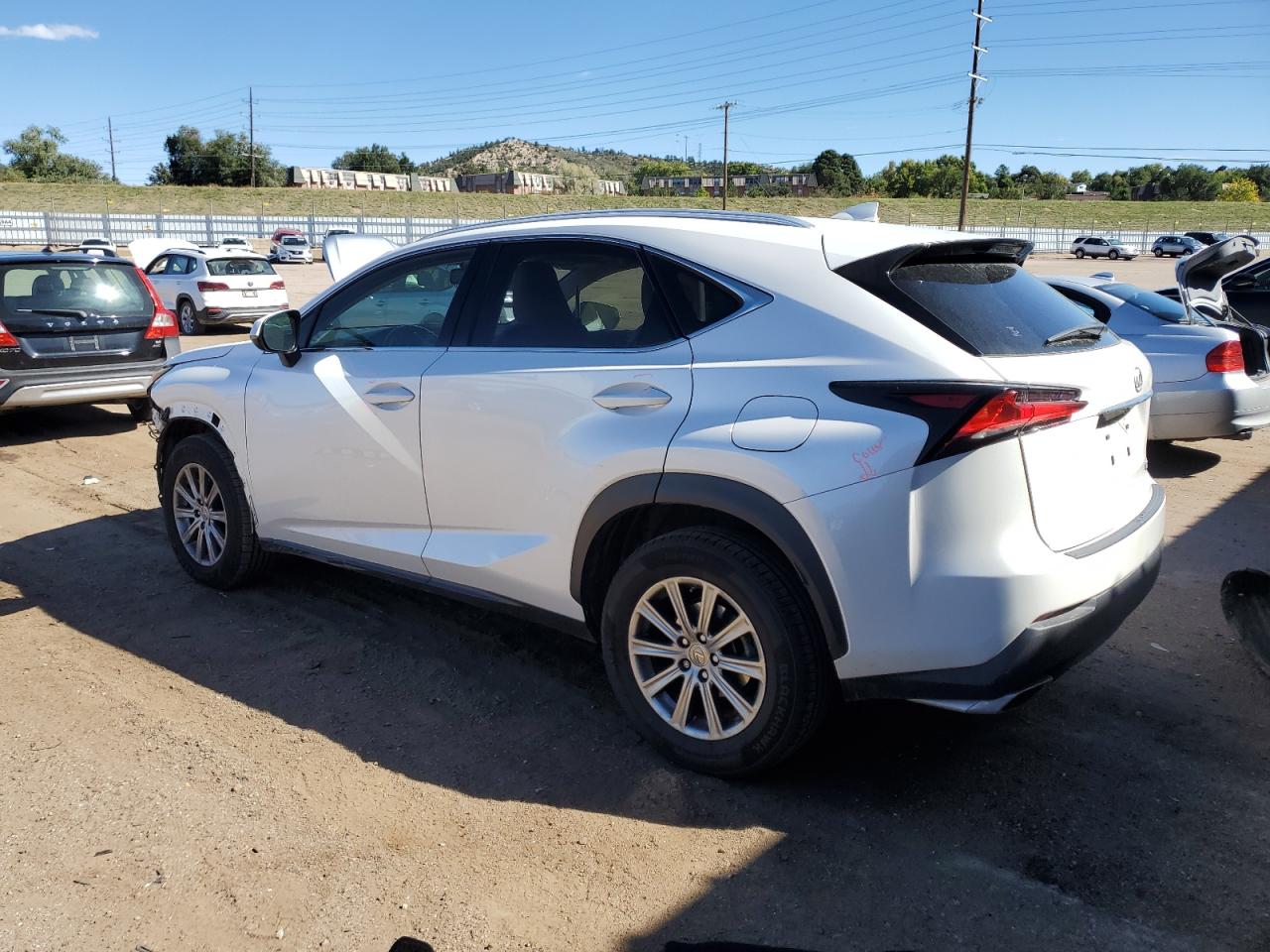 LEXUS NX 200T BASE