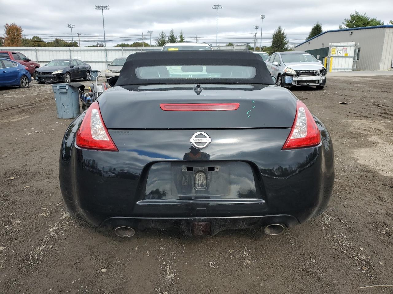 NISSAN 370Z