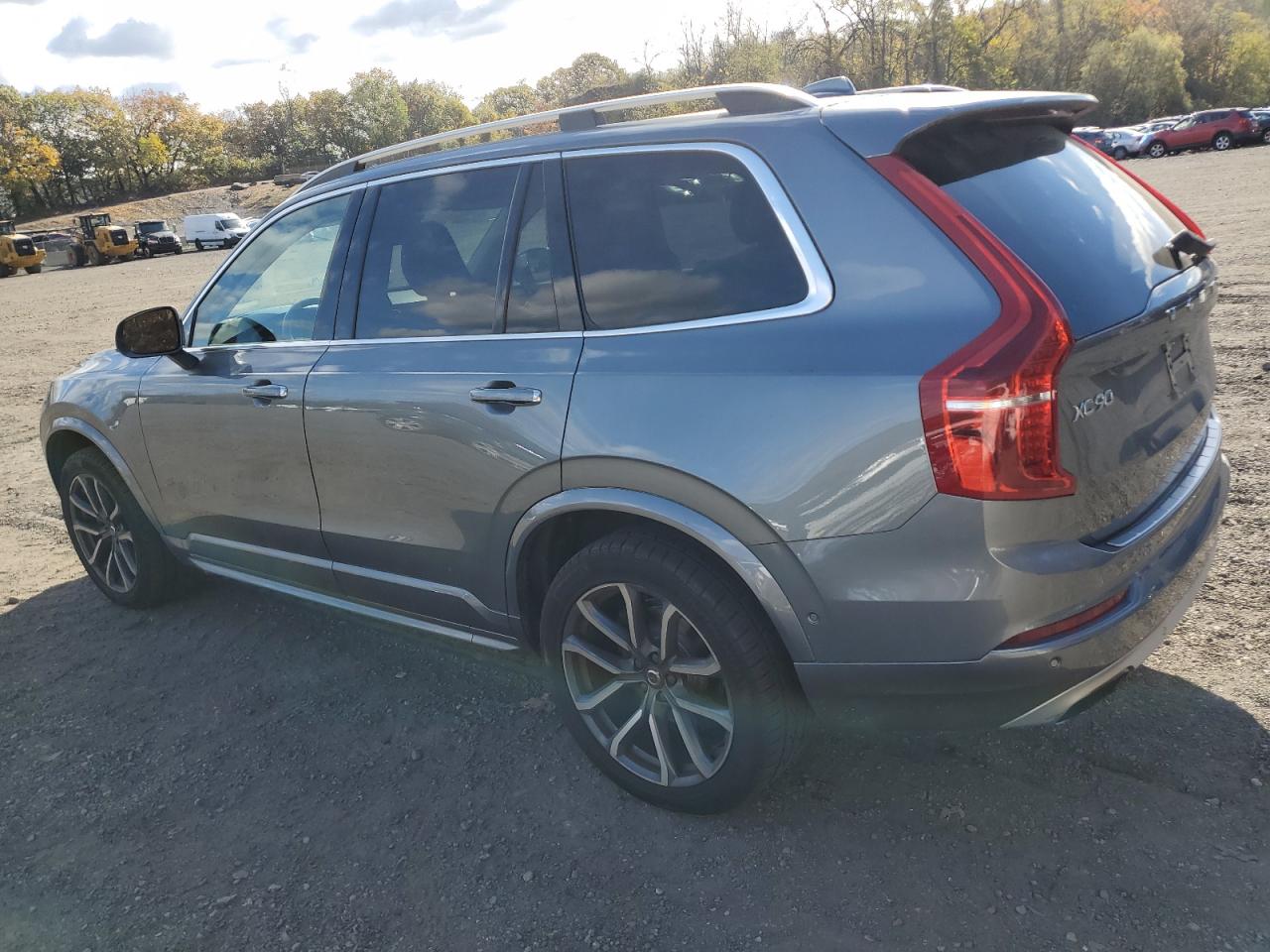 VOLVO XC90 T6 MOMENTUM
