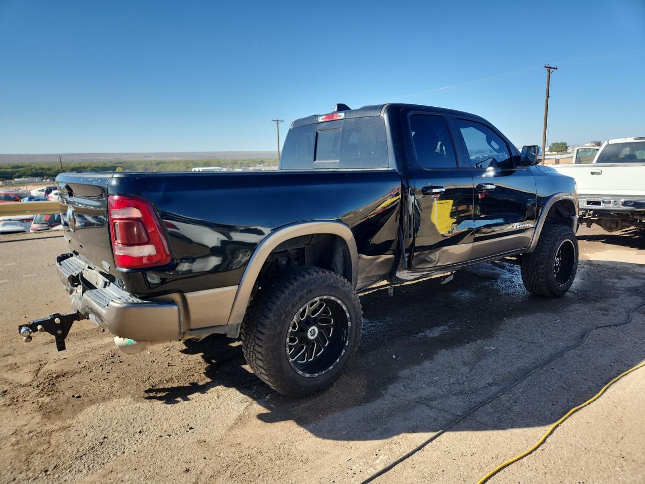 RAM 1500 LARAMIE