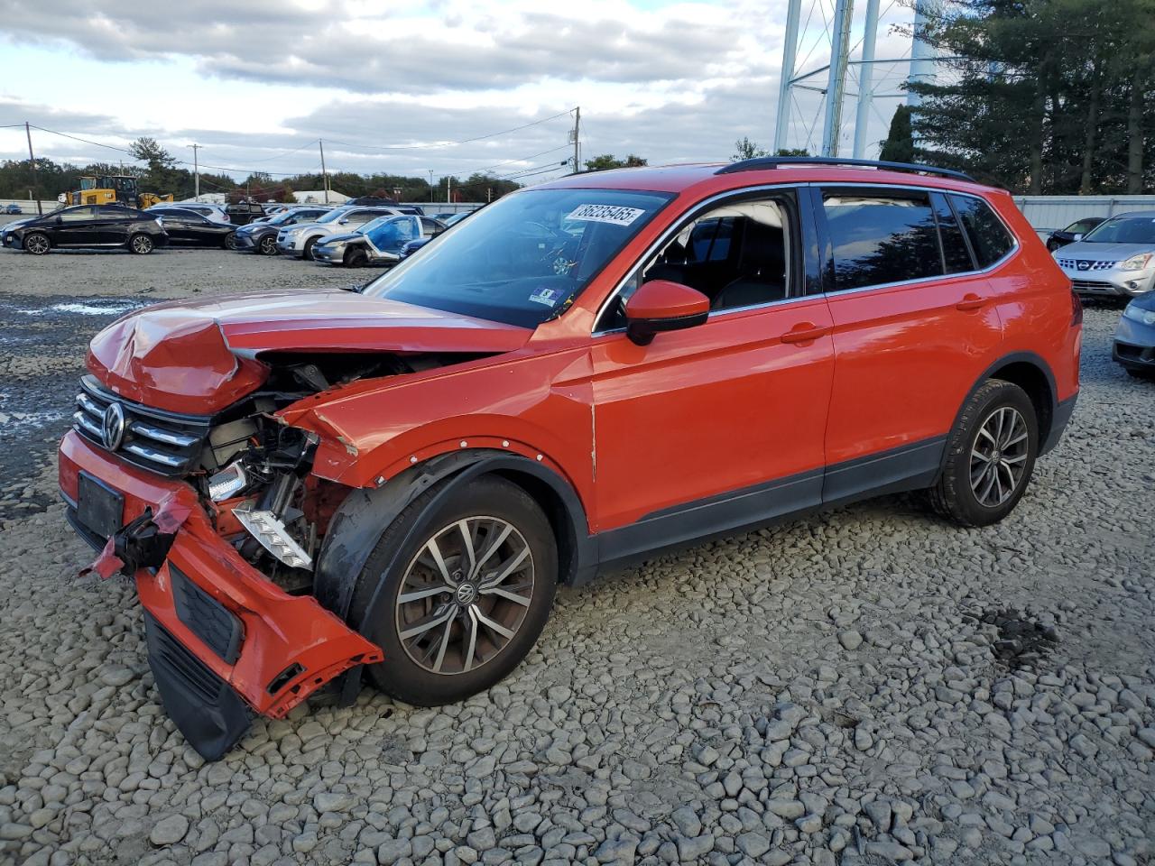 VOLKSWAGEN TIGUAN SE