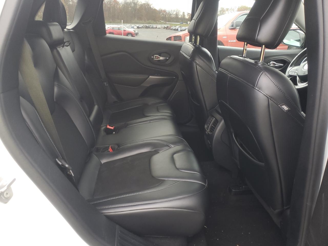 Lot #3301933426 2020 JEEP CHEROKEE L