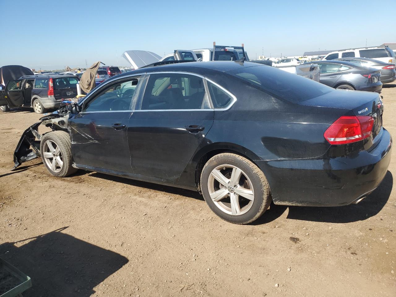 VOLKSWAGEN PASSAT SE