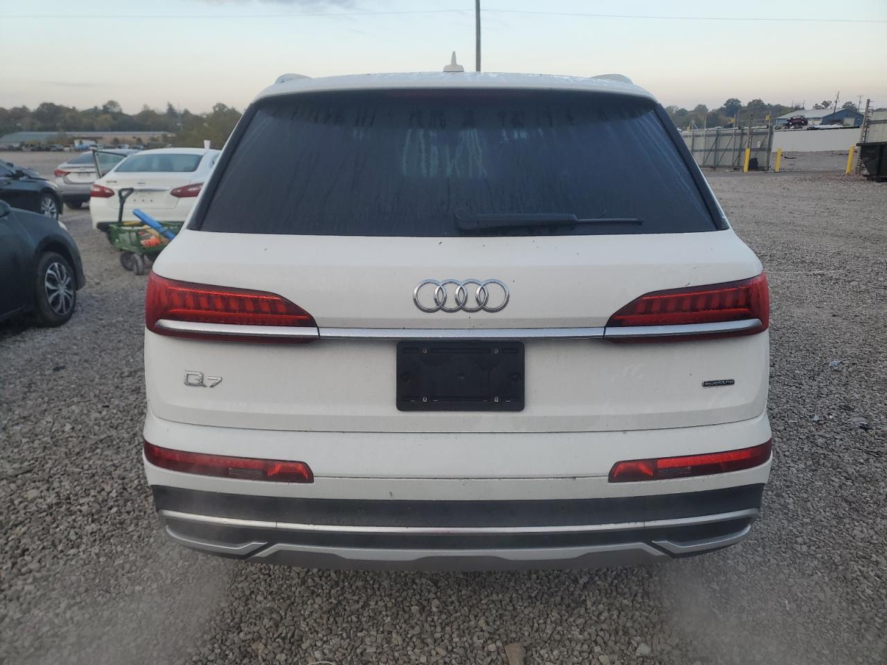 AUDI Q7 PREMIUM PLUS