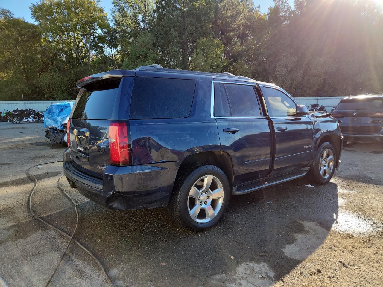 CHEVROLET TAHOE C1500 LS