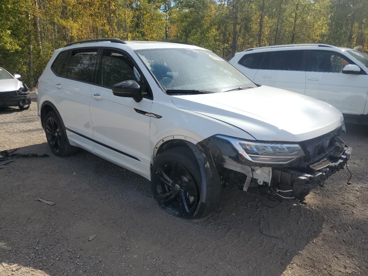 VOLKSWAGEN TIGUAN SE R-LINE BLACK