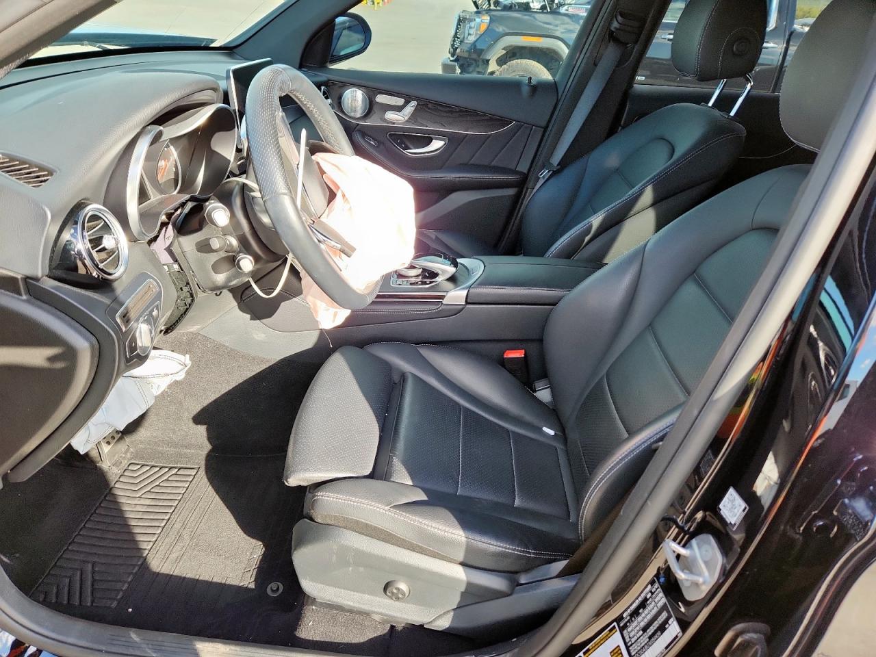 MERCEDES-BENZ GLC-CLASS 300