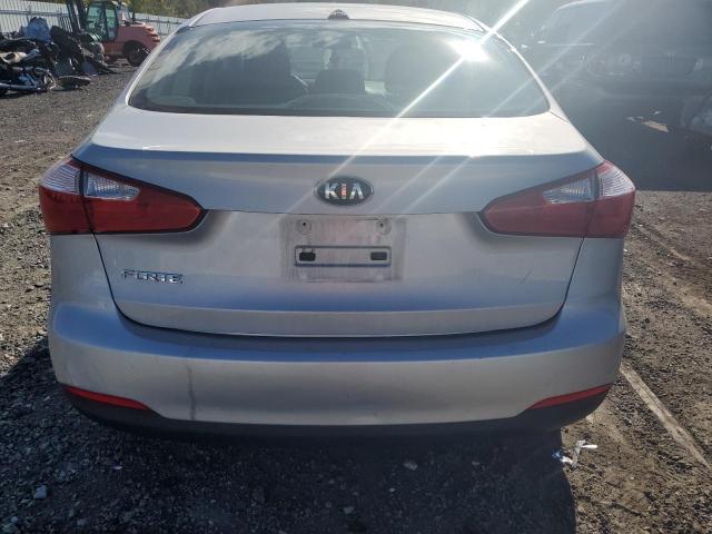 2016 KIA FORTE LX - KNAFK4A67G5613614