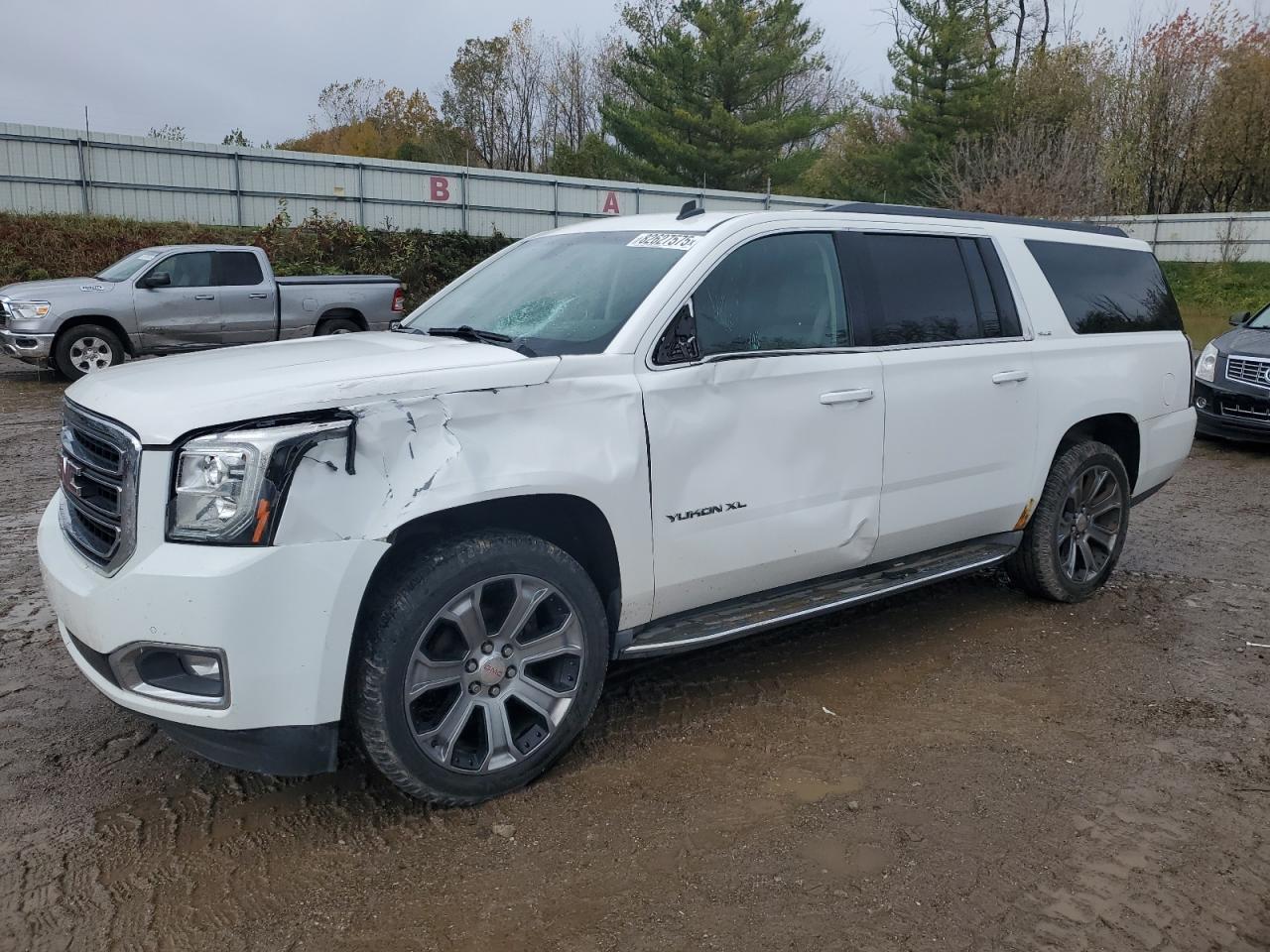 GMC YUKON K1500 SLE