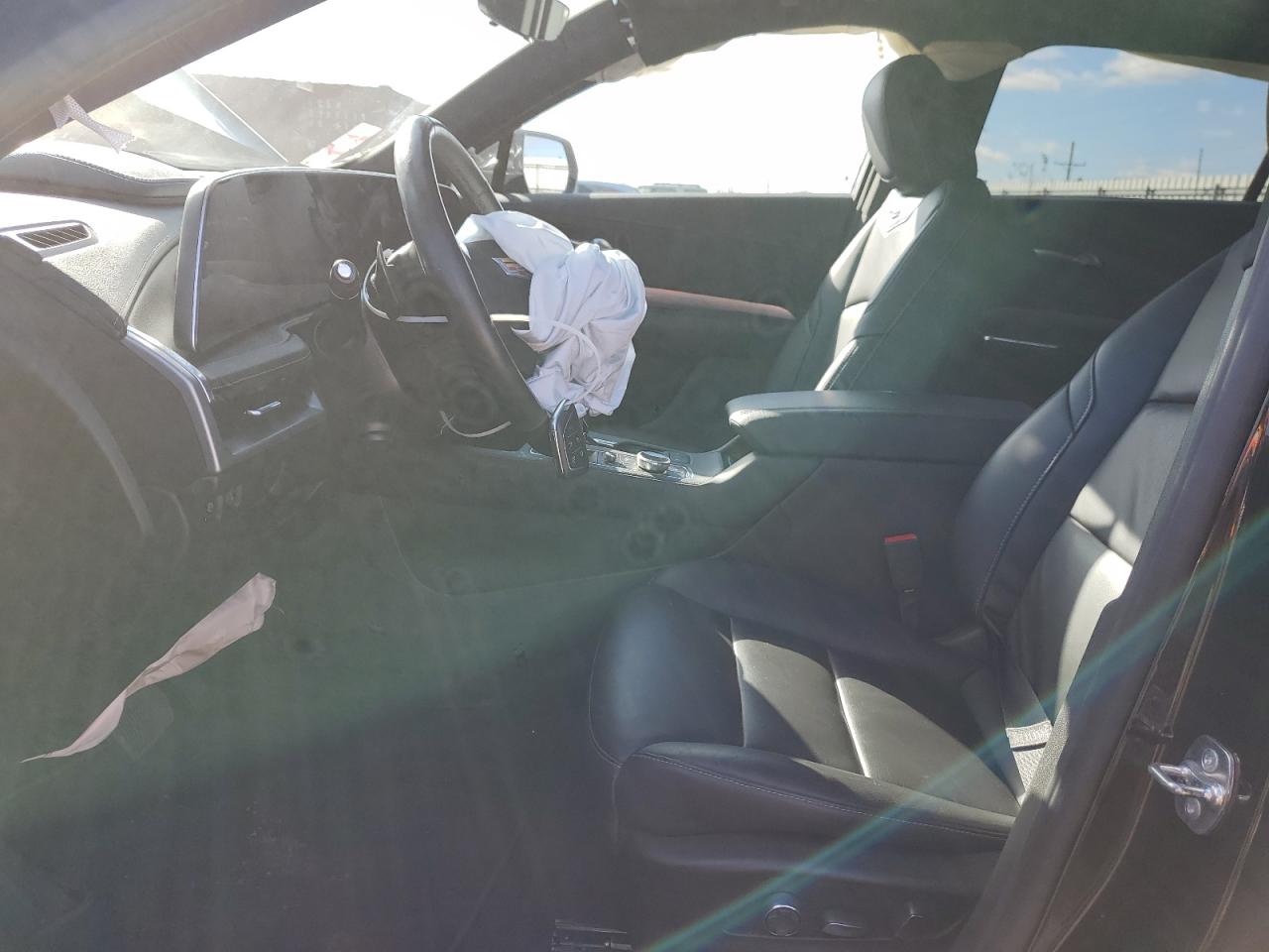 CADILLAC XT4 PREMIUM LUXURY