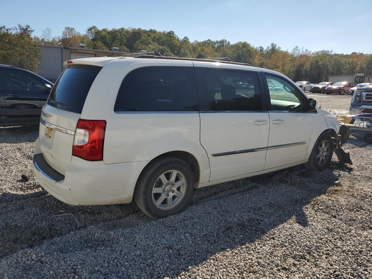 CHRYSLER TOWN & COUNTRY TOURING