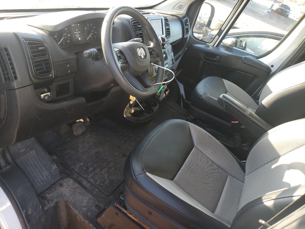 RAM PROMASTER 2500 HIGH