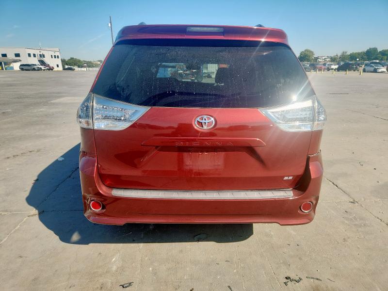2015 TOYOTA SIENNA SE 5TDXK3DC7FS676854
