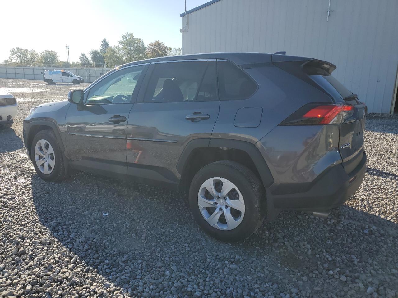 TOYOTA RAV4 LE