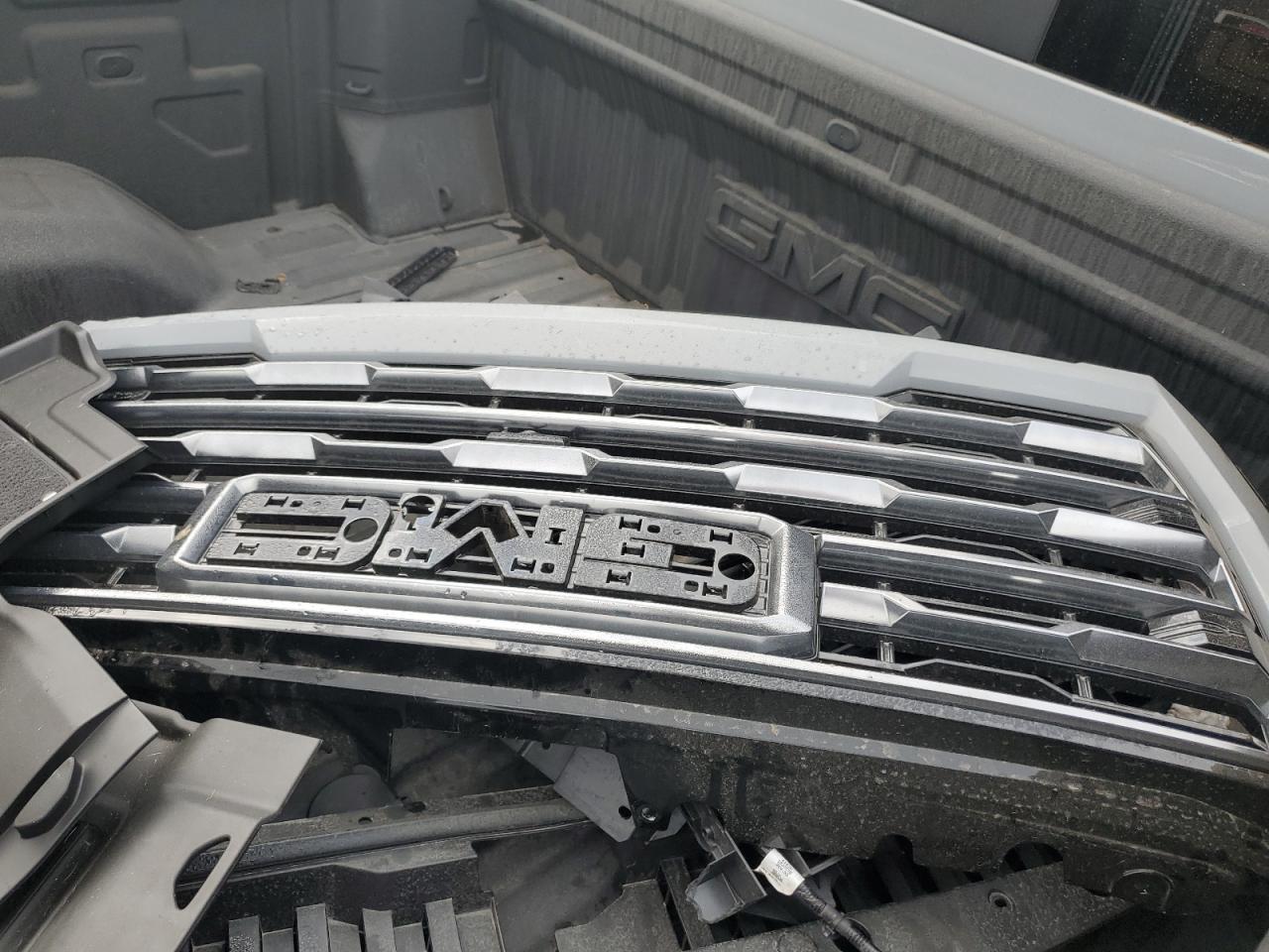 GMC SIERRA K2500 AT4