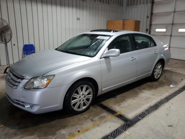 TOYOTA AVALON XL