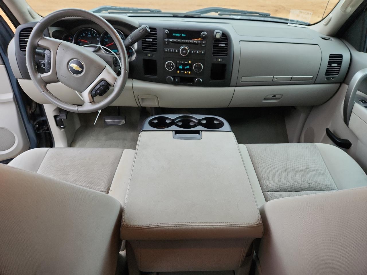 CHEVROLET SILVERADO C1500 LT