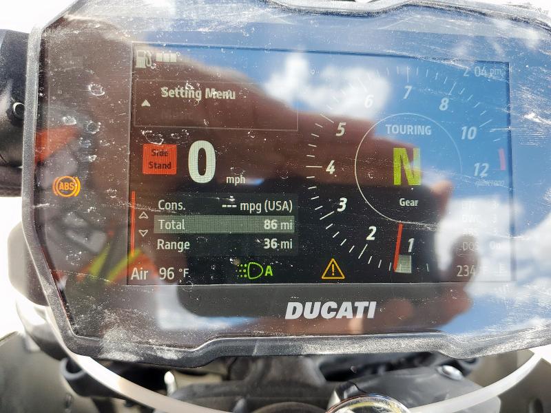2025 DUCATI DIAVEL V4 - ZDMGAR1W9SB005230