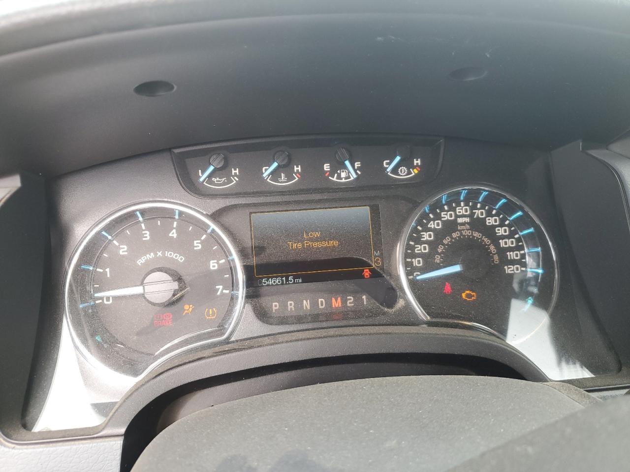 FORD F-150 SUPER CAB