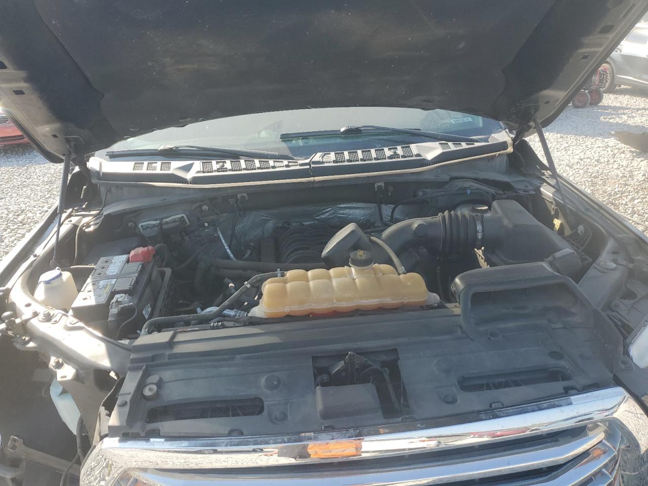 FORD F-150 SUPER CAB