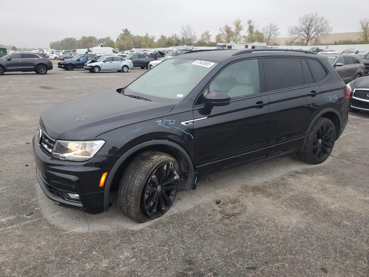 VOLKSWAGEN TIGUAN SE