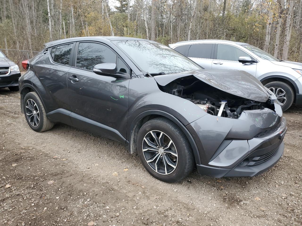 TOYOTA C-HR XLE