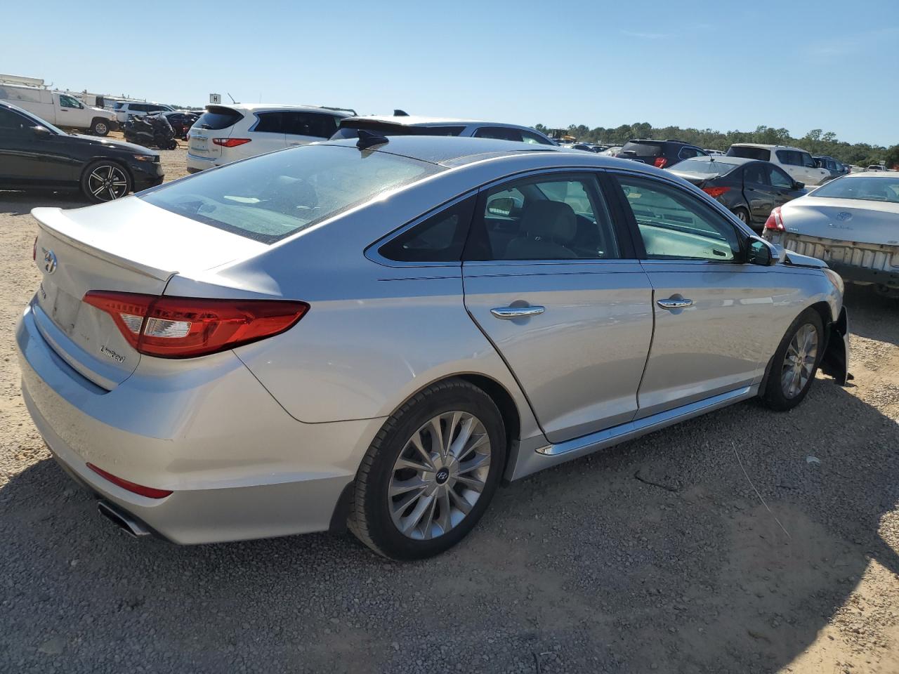 HYUNDAI SONATA SPORT