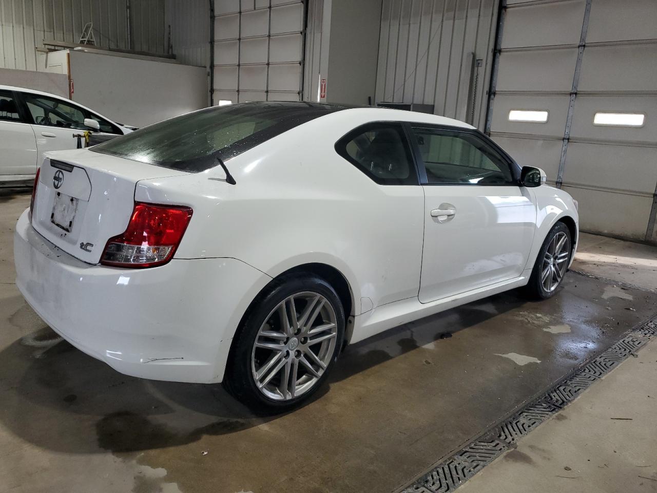 TOYOTA SCION TC