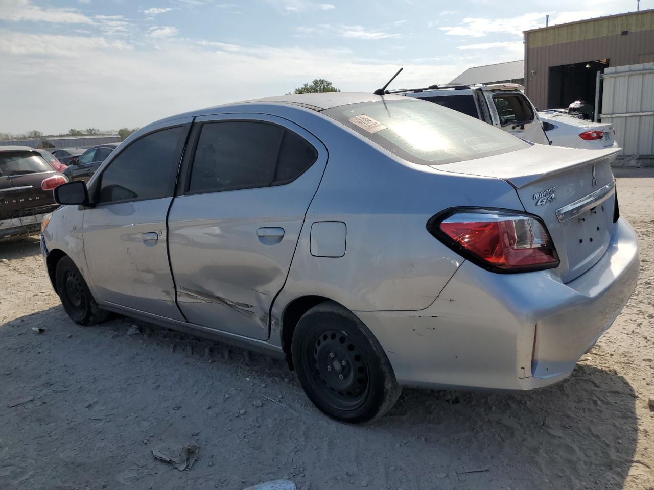 MITSUBISHI MIRAGE G4 ES