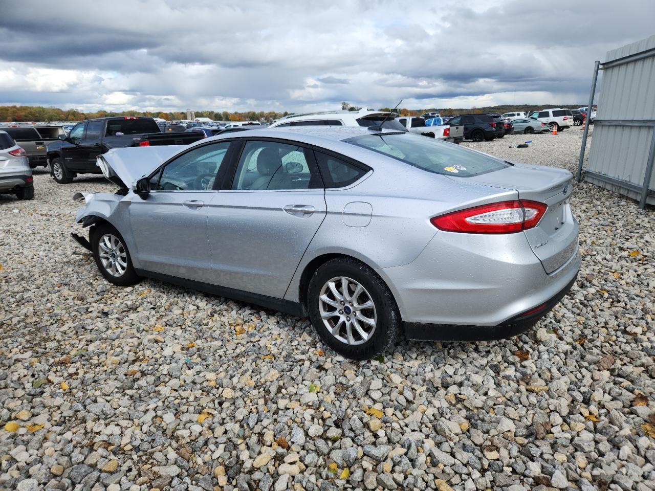 FORD FUSION S