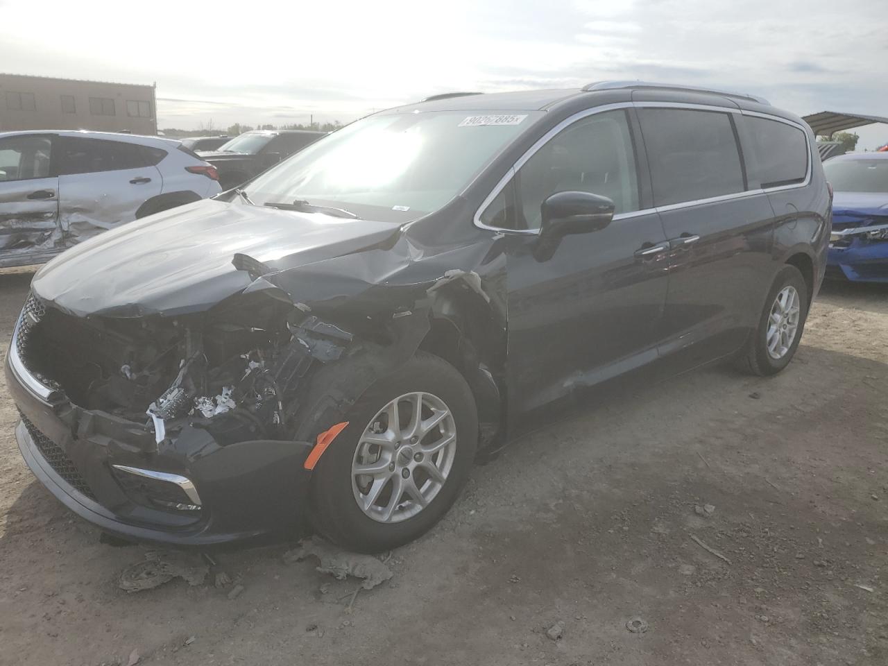 Lot #3316019766 2021 CHRYSLER PACIFICA T