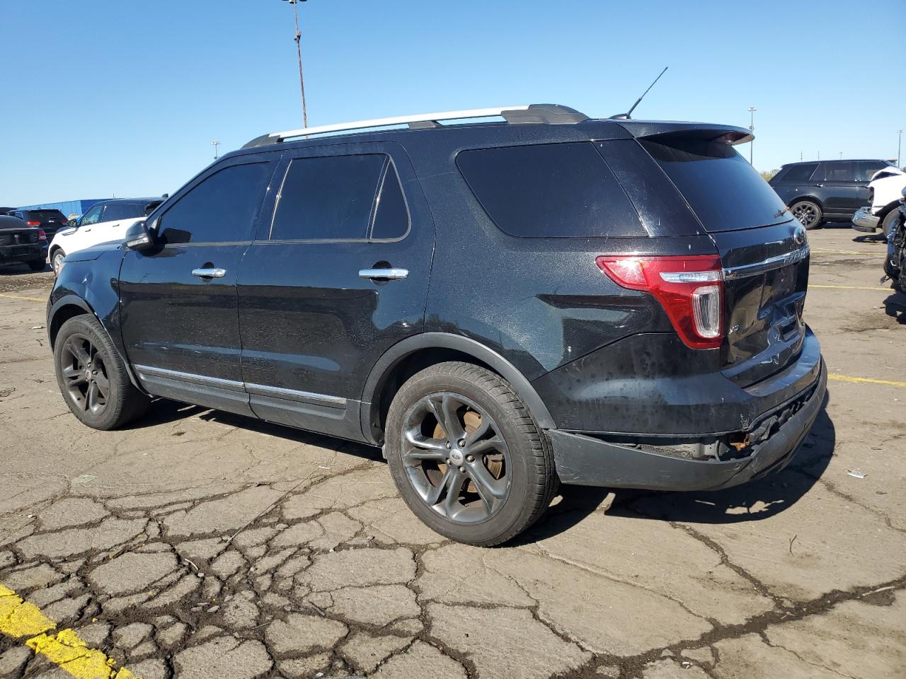 FORD EXPLORER XLT