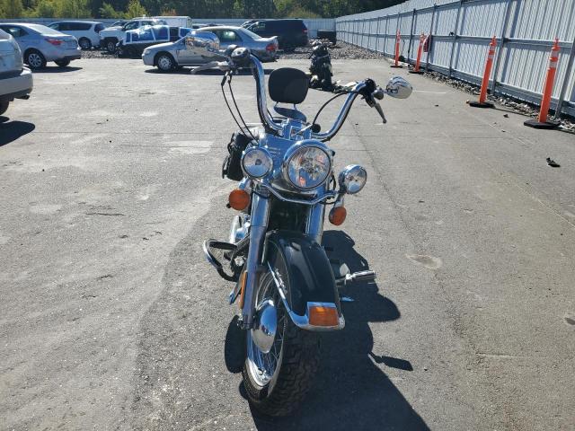 2010 HARLEY-DAVIDSON FLSTC - 1HD1BW513AB040676