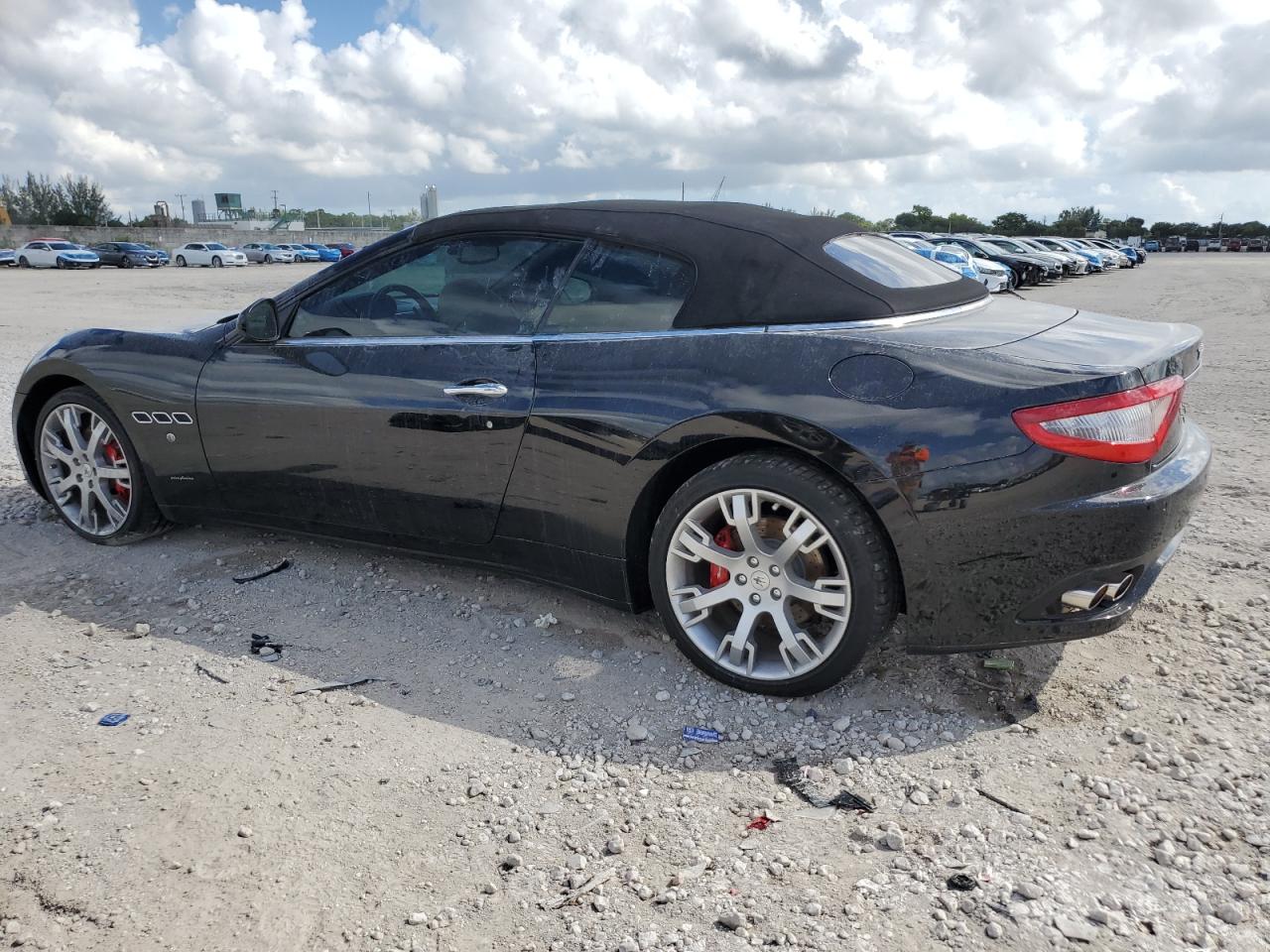 MASERATI GRANTURISMO