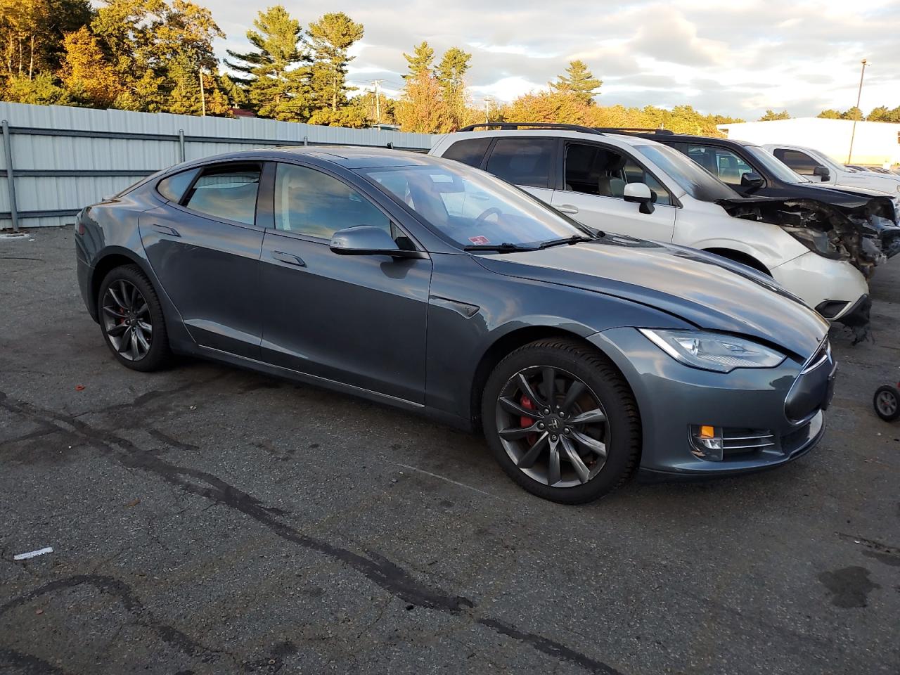 TESLA MODEL S