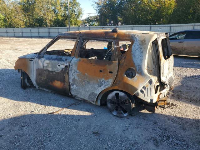 2016 KIA SOUL KNDJN2A24G7824229