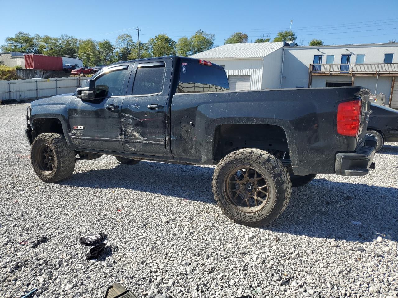 CHEVROLET SILVERADO K1500 LT