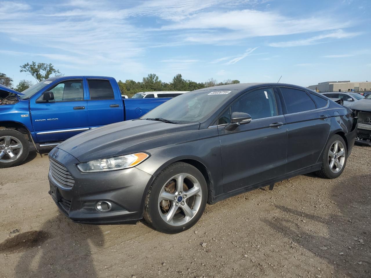 FORD FUSION SE