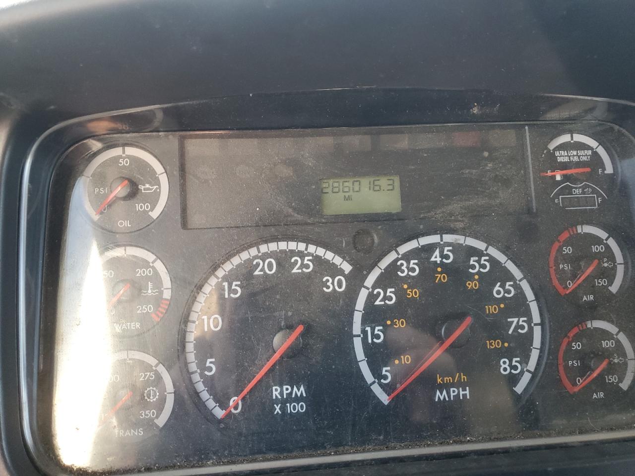 Lot #3284632322 2012 FREIGHTLINER M2