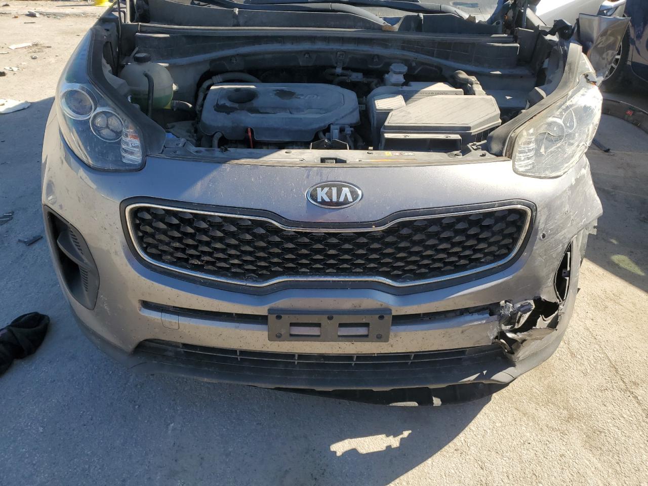 KIA SPORTAGE LX