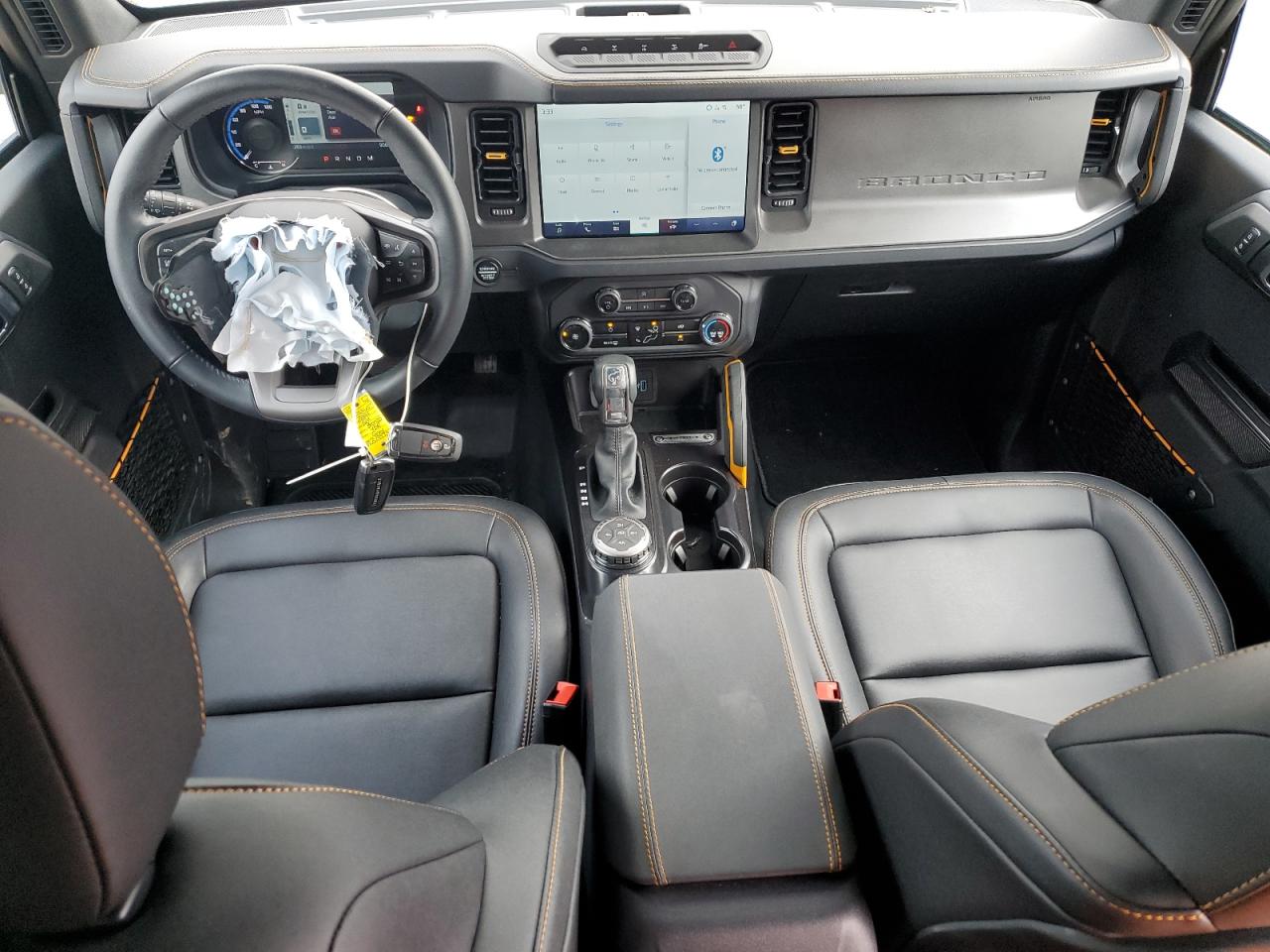 FORD BRONCO BADLANDS