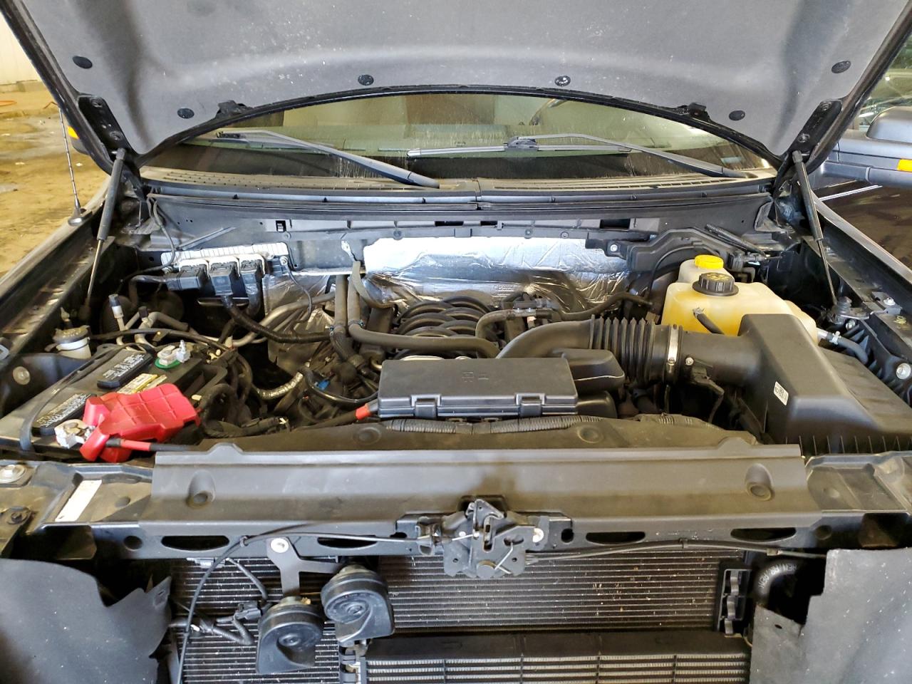 FORD F-150 SUPER CAB