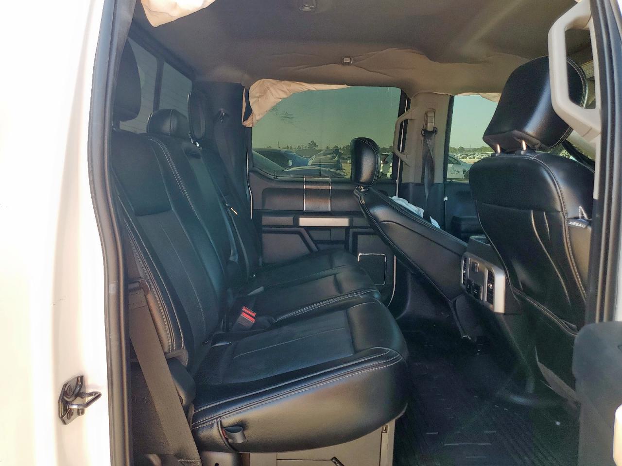 FORD F-350 SUPER DUTY