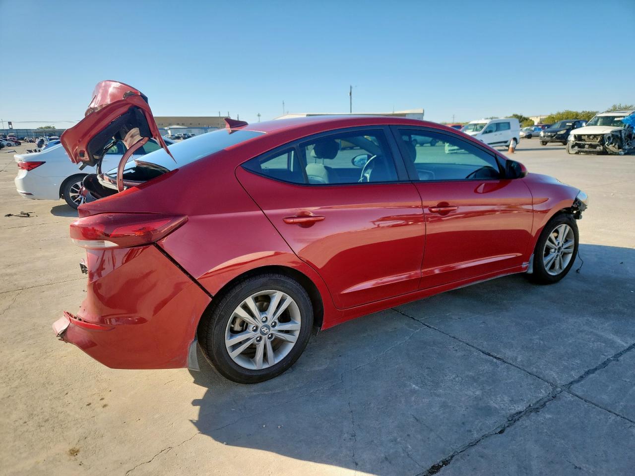 HYUNDAI ELANTRA SEL